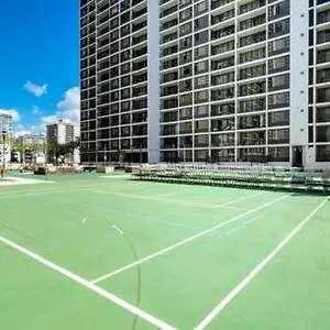  Apartment Deluxe Waikiki Banyan - Free Parking & Wifi